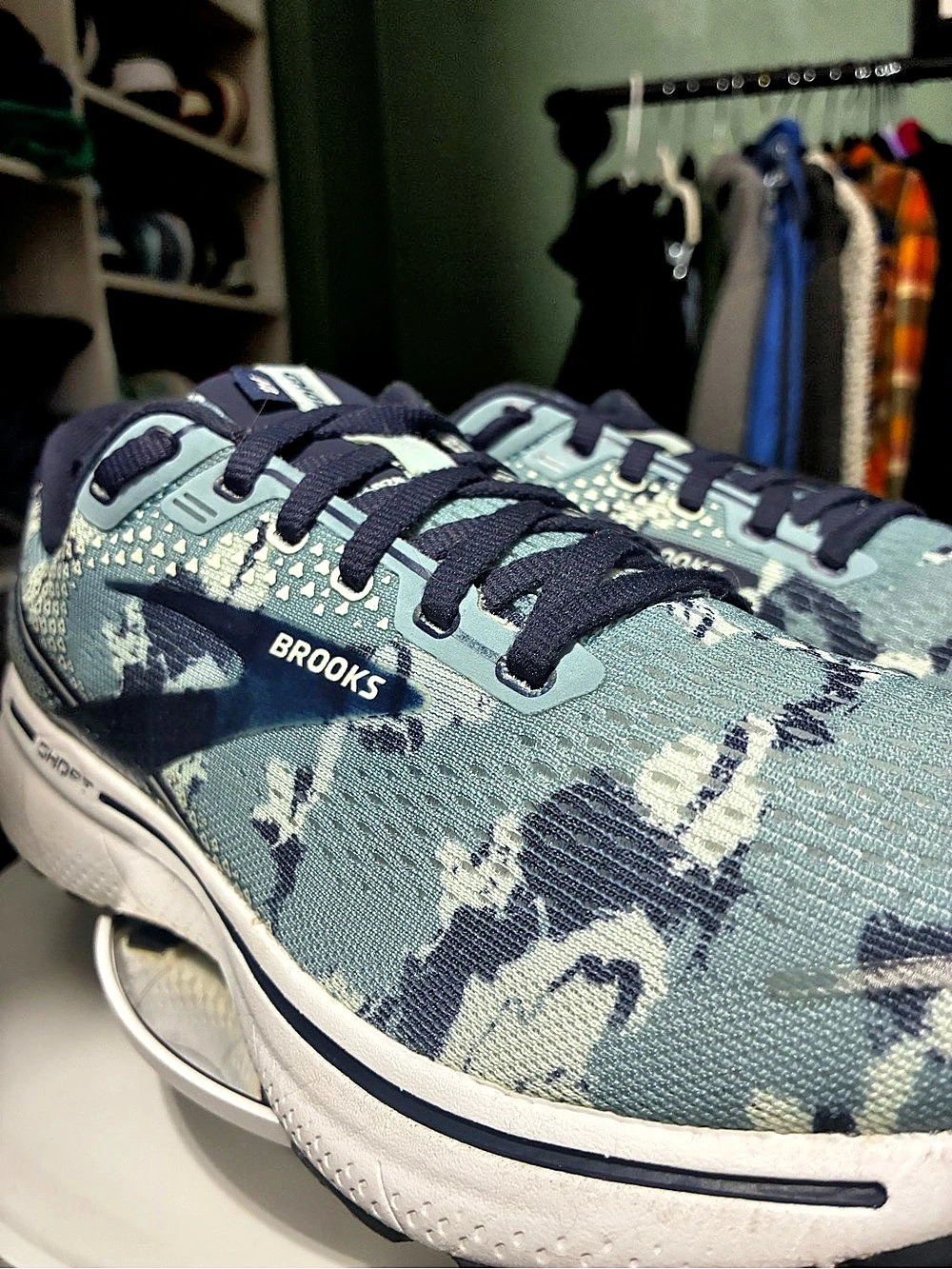 Brooks Ghost 14 Camo Women’s Size 10 Blue Gray Navy Running Shoes